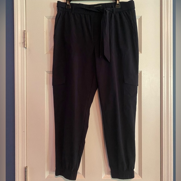 Banana Republic Soft Cargo Joggers, size Large - Picture 2 of 9